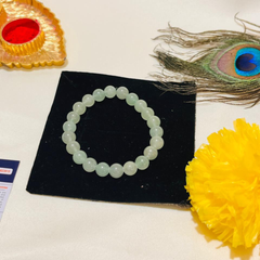 🍃 Green Aventurine Bracelet + 🪙 Gift (Laxmi Ji Silver-Plated Coin)