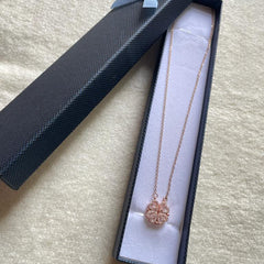 SHINY CLOVER NECKLACE™ + Mysterious🎁Gift