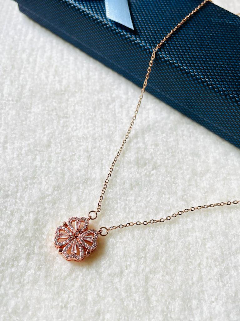 SHINY CLOVER NECKLACE™ + Mysterious🎁Gift